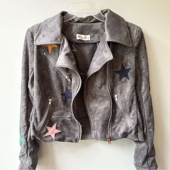 The Impeccable Pig Olivaceous faux suede cropped moto jacket with star appliqué - Picture 11 of 11
